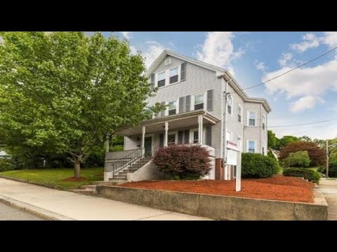 202 Cherry St Unit 1, Malden, MA Presented by Christy Henault.