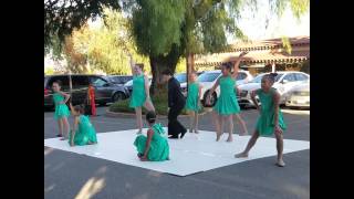 Wonderful Christmas time-Jr. Troupe jazz