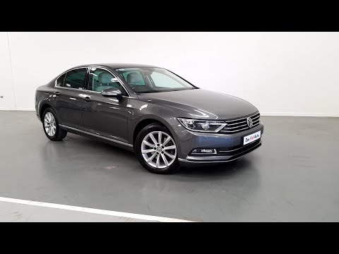 152D12051 - 2015 Volkswagen Passat HLINE 1.6 TDI M6F 120HP 20,994