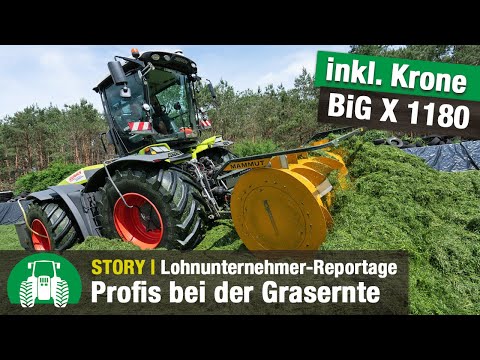 Agrardienstleistungen Günter Schütze | Grünfutterernte | Mammut Silo Fox Siloverteiler | Häcksler