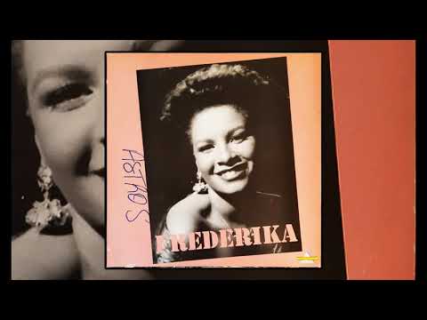 Frederika Aratus  - Les vacances