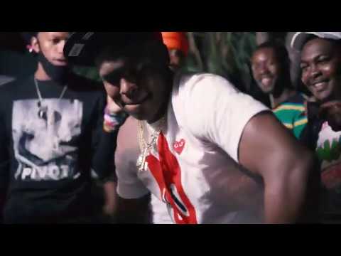 Moet Only - "32 Bottles" Prod. @Herbmadethisbeat Dir. by @aspiresvisuals