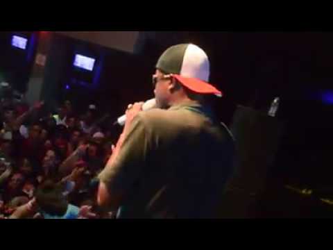 Mc Kelvinho - Aposta (Show Lotado)