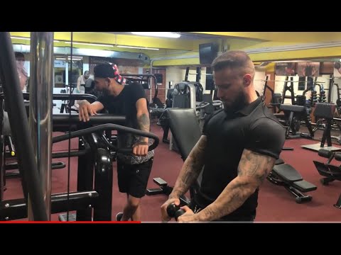 Shooting pentru Amazon +brate cu Nikolas Sax si Cata(ce fete ne plac noua)