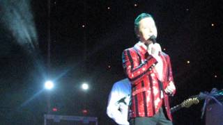 Витас - Любовь не опустит флаг