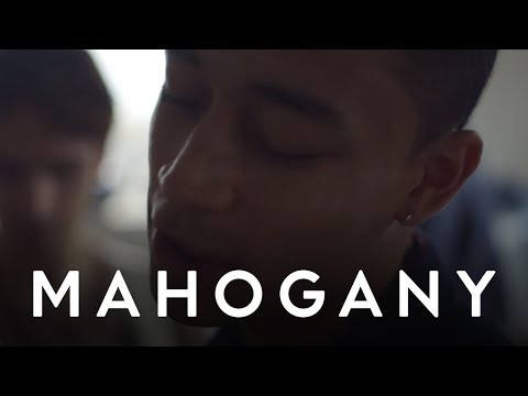 Loyle Carner & Tom Misch - Nightgowns | Mahogany Session