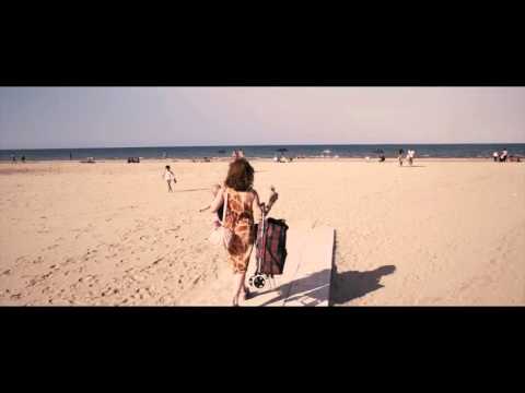 LEONE NEL BASILICO trailer ufficiale