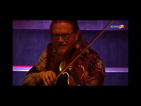 Ievan Polkka live Gankino Circus feat. Uusikuu