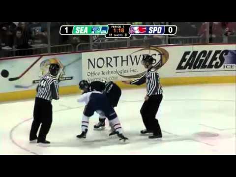 Keegan Kolesar vs Evan Fiala
