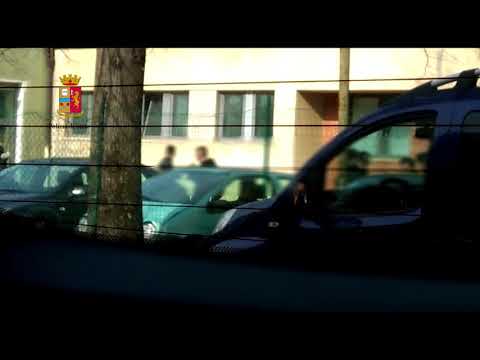 SIENA: DROGA FUORI DALLA SCUOLA