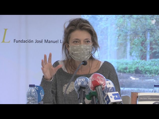 Vídeo relacionado con Baladas y Odas: Edición de Soledad González Ródenas (VANDALIA)