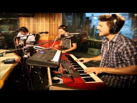 El Seano - Right Beside You Ruling The World