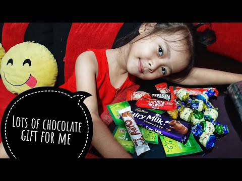 lots of chocolate gift for me 😊 | Aanie C Saru | vlog 2
