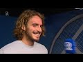 Tsitsipas deelt handtekeningen uit bij Rijnmond
