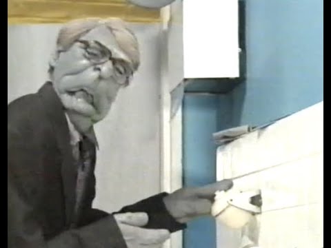 John Major has a toilet breakdown | Spitting Image 1993