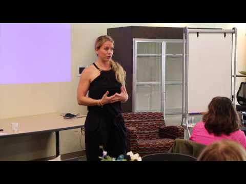 Keynote Speaker: Liz Nierzwicki at Memorial Charge Nurse Retreat