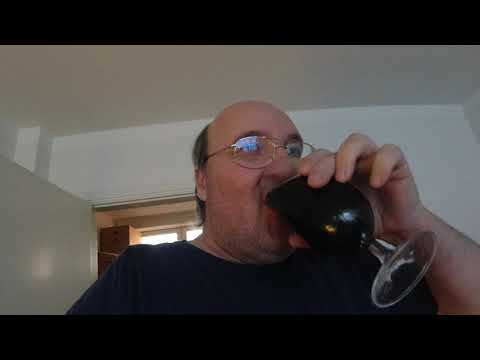 MongoTV_6141 - DRIKKE STORT GLAS BILLIG KOLD COLA MANDAG AFTEN