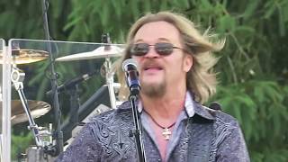 &quot;Take It Easy&quot;...  Travis Tritt @ Rock, Ribs &amp; Ridges 2018