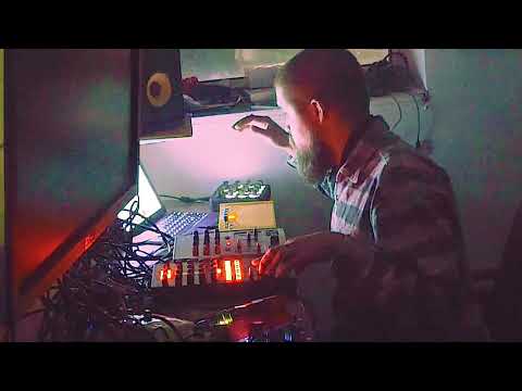 fesikl mikensky - live at @hidden mass 9\11