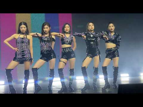 ITZY 있지 - Dalla Dalla 4k60fps Fancam Premiere Showcase Tour LA 200117