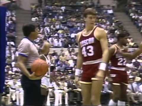 Houston Rockets - Utah Jazz at Salt Palace,Utah Karl Malone first game as a pro in a Jazz jersey!!!