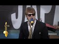 Kaiser Chiefs - I Predict A Riot (Live 8 2005)