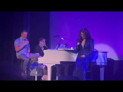 Raul Esparza and Melissa Errico sing MOVE ON