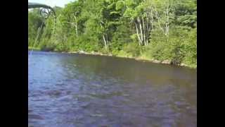 preview picture of video 'STUBBORN SMALLMOUTH BASS ON THE WISCONSIN RIVER.'