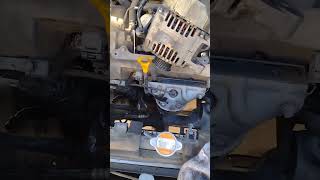 2007 Hyundai Entourage Limited Edition Altenator Replacement.