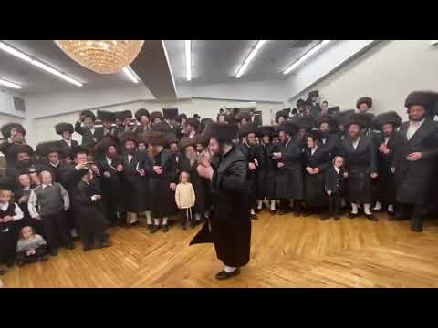 Rabbi Yoel Roth Shlit"a Dancing Mitzvah Tantz