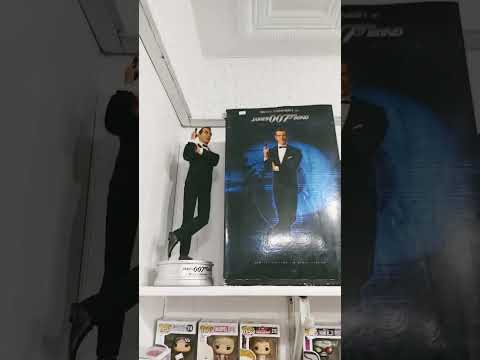 007 action figure