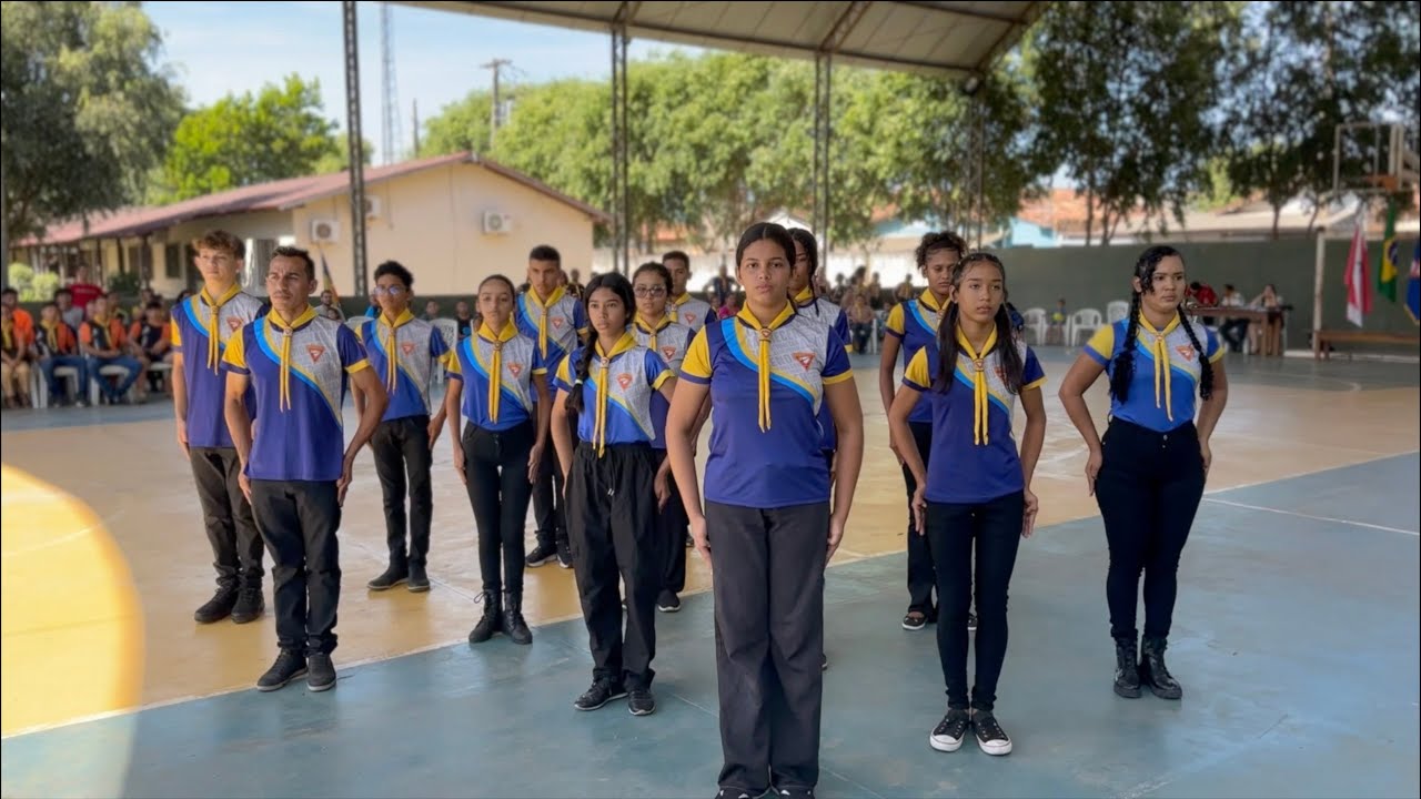 CLUBE ALVORADA - Apresentação de Ordem Unida.