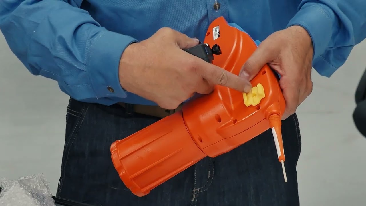 Stinger Lubrication Device Video