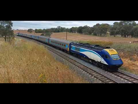 XPT under a speed restriction at Binalong (near 'Poverty Hill'), NSW.