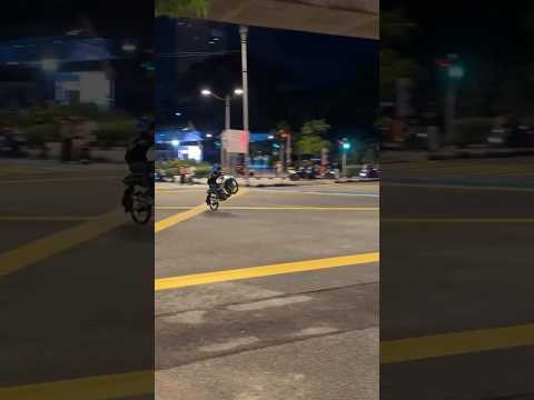 42 ni Rembat Motor Open sape ni ? Gaya Bawak bukan Matrempit #rempit #motovlog #shorts #trending#fyp