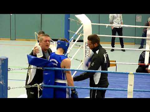 1107 * Der Sportler * BC Kempen * Tim Pham (BC Kempen) vs. Christian Eckert (BR Hilden)  28.01.2012