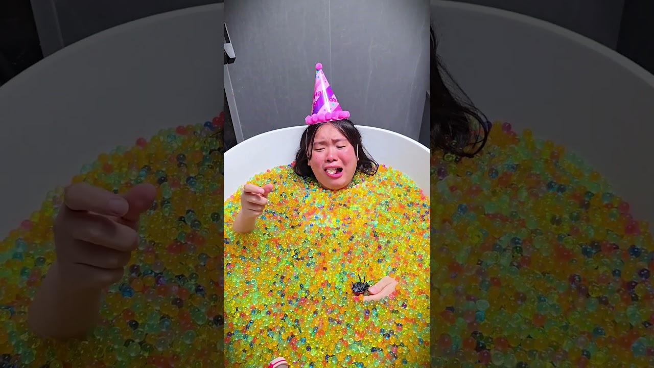 Give me back my birthday present 😭🍬🥰