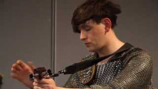 Patrick Wolf - &#39;Wolf Song&#39; (Live In The NME Office)