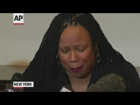 Two women say singer R. Kelly picked them out of a crowd at a Baltimore after-party in the mid-1990s when they were underage and had sex with one of the teens although she was under the influence of marijuana and alcohol and could not consent. (Feb. 21)