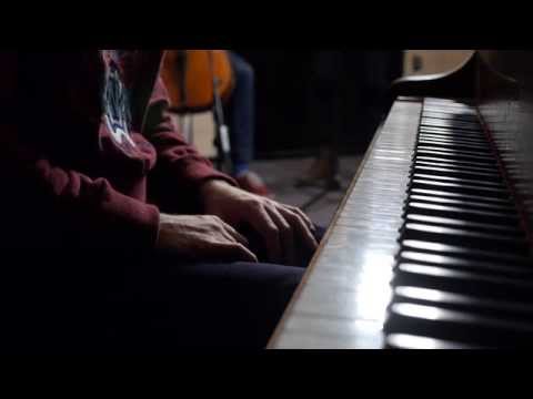 Ólafur Arnalds - Old Skin (feat. Arnór Dan)