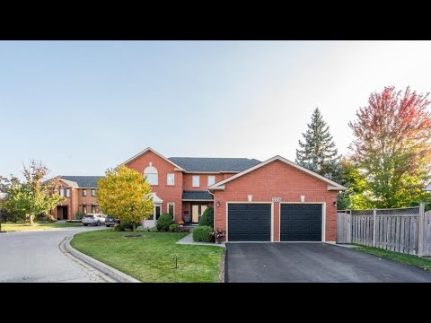 3326 Trelawny Cir, Mississauga, ON