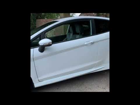 FORD FIESTA ST-2 ECOBOOST FROZEN WHITE TURBO ULEZ