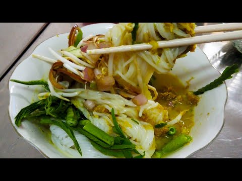 Cambodian Rice Noodle With Green Curry - One Of Cambodian Popular Food