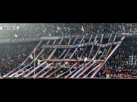 "100 mts de tela - HINCHADA NACIONAL" Barra: La Banda del Parque • Club: Nacional