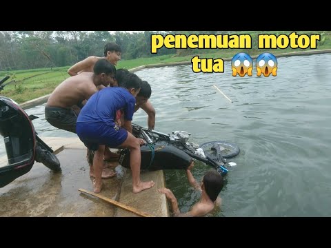 evakuasi-motor-tua-masuk-sungai-behind-the-scane-orang-gila-ngamuk-part-4-vidio-lucu