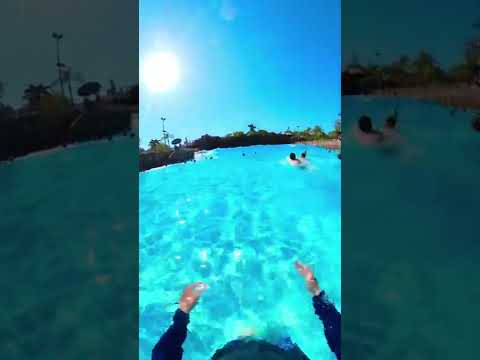 Crazy wave pool at Typhoon Lagoon first person POV!