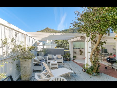 Harbour Lights Northshore home by Helen Hays at Knight Frank Property