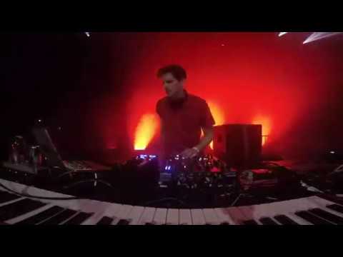 French In Berlin Live (Hybrid) play Erly Tepshi ft Jhon M - Every You Every Me