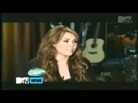 Miley Cyrus Surprises Lauren Alaina On American Idol