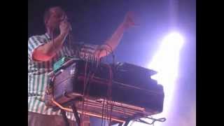 Dan Deacon - Mind On Fire (Live @ Islington Assembly Hall, London, 16/02/15)